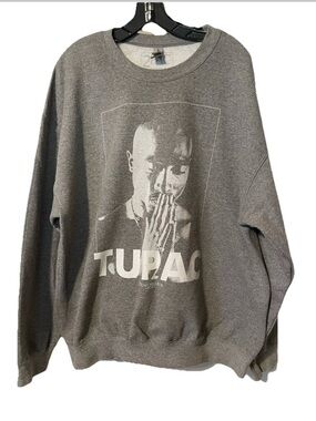 Gildan Gray Tupac Graphic Crewneck Sweatshirt